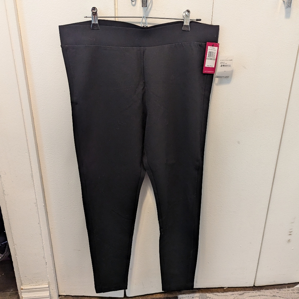 Vince Camuto black leggings